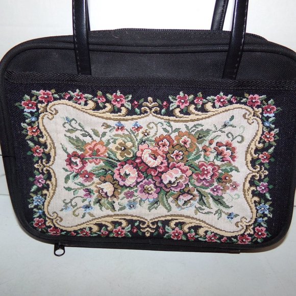 TAPESTRY FLORAL ROSES SMALL TOTE OUTSIDE POCKETS ZIP OPENING - Picture 1 of 6
